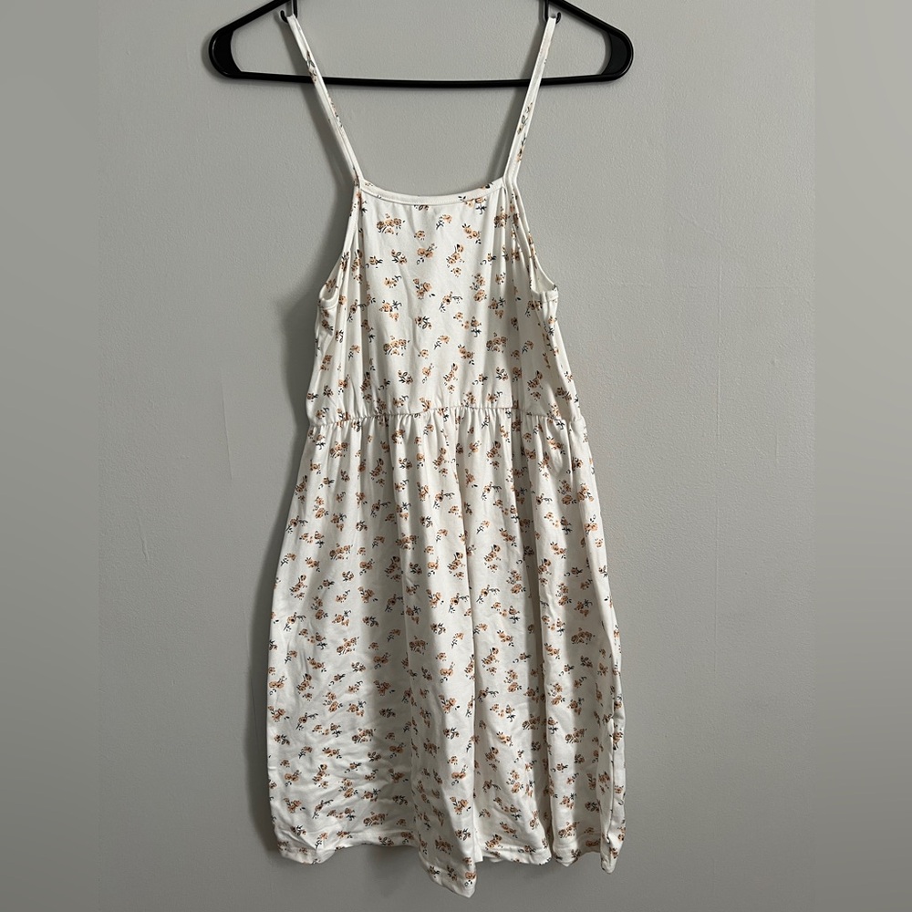 SHEIN Girls Dress